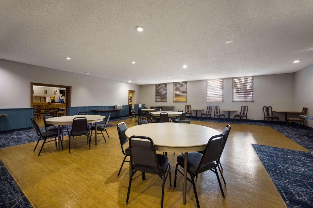 Suburban Studios Canon City Kültér fotó