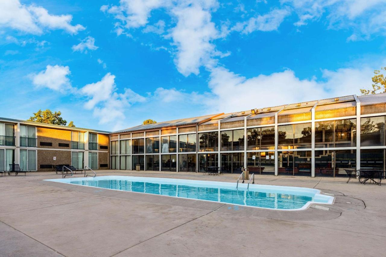 Suburban Studios Canon City Kültér fotó